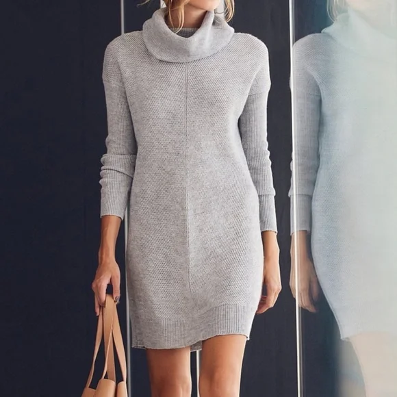 Lulus Dresses Lulus Tea Reader Light Grey Sweater Dress L